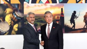 Jaishankar, Wang talk about resumption of Kailash Mansarovar Yatra, direct flights