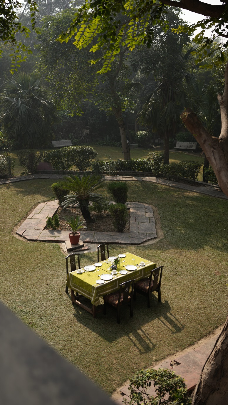 The Unsung Stop Next to the Taj Mahal, the world’s Iconic Wonder – Indian Express Daily